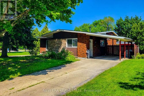 1 Vera Crt, Hamilton, ON, L8K4G7 | Card Image