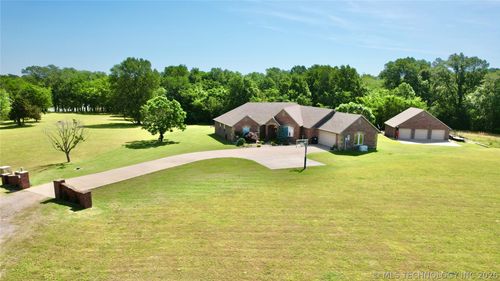418970 E 1152 Rd, Checotah, OK, 74426-6507 | Card Image