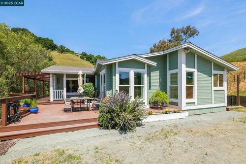 2251 Rancho Del Lago Rd, Briones, CA, 94553-9627 | Card Image