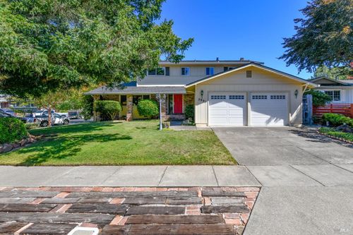 2991 Applewood Ct, Napa, CA, 94558-4302 | Card Image