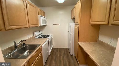 apt-c1-10536 Cross Fox Ln, COLUMBIA, MD, 21044-2131 | Card Image