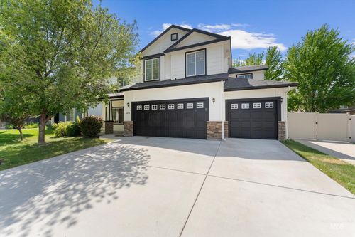 1251 E Palermo St, Meridian, ID, 83642-4867 | Card Image