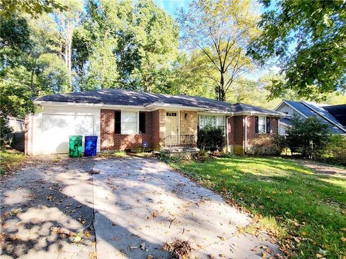697 Willivee Dr, Decatur, GA, 30033-5408 | Card Image