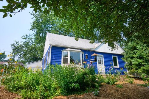 3528 Moorland Rd, Minnetonka, MN, 55345-1317 | Card Image
