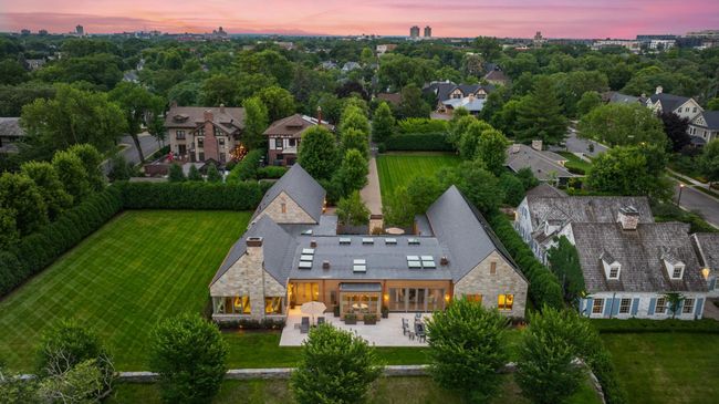 2505 E Lake Of The Isles Pkwy, House other with 5 bedrooms, 7 bathrooms and null parking in Minneapolis MN | Image 5