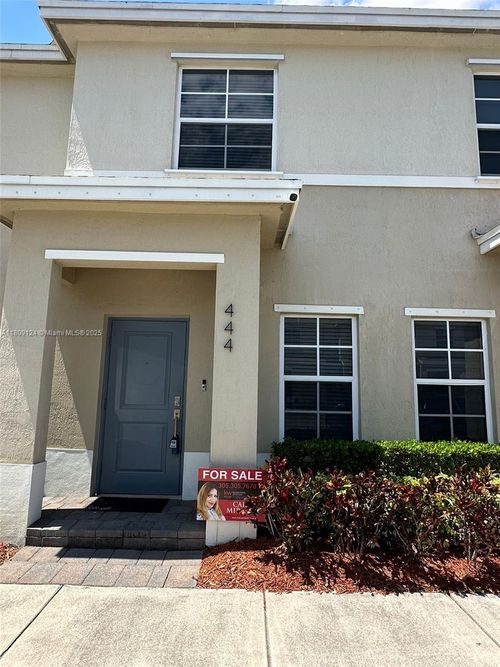 444 Ne 5th Ln, Florida City, FL, 33034-3281 | Card Image
