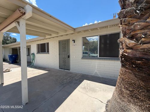 3247 N Sycamore Avenue, Tucson, AZ, 85712 | Card Image