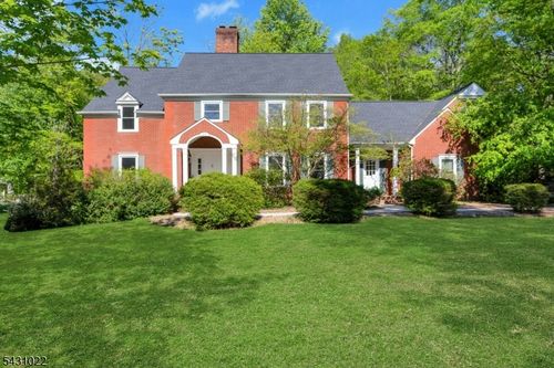 22 Sandalwood Dr, Warren, NJ, 07059-5254 | Card Image