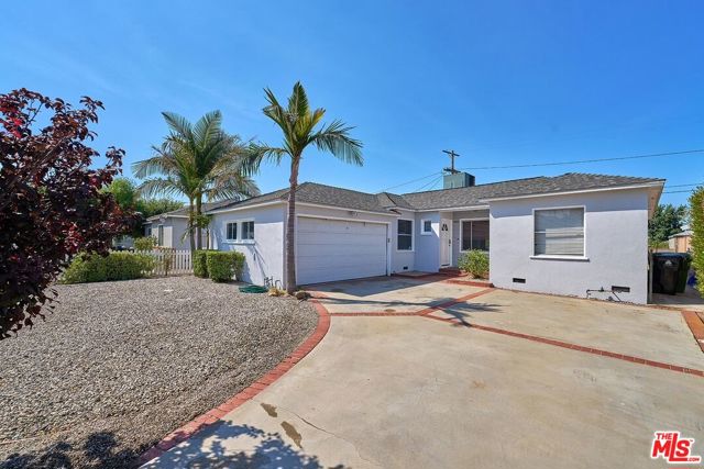 Varna Ave, Arleta, CA 91331