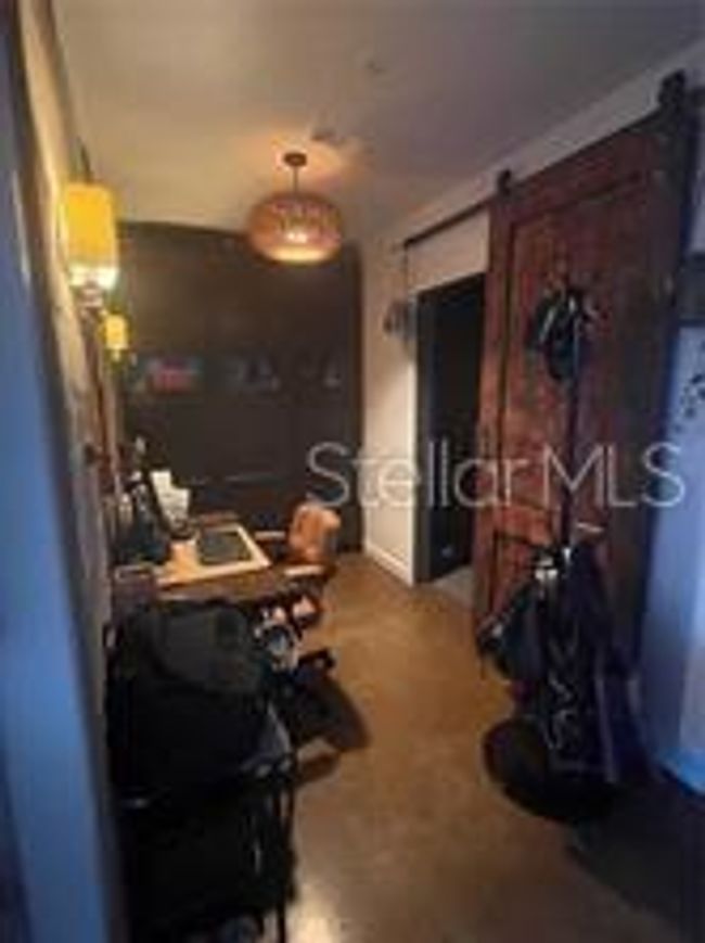 UNIT-27 - 2001 E 2 Nd Ave, Condo with 1 bedrooms, 2 bathrooms and null parking in TAMPA FL | Image 7