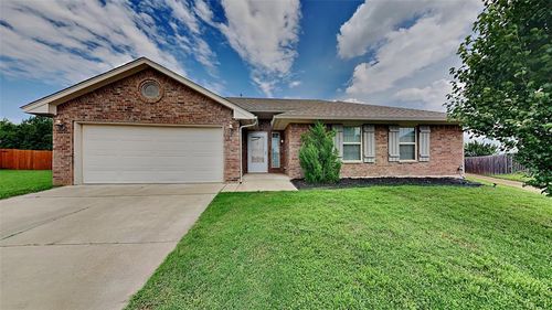 1300 Selborne Place, Yukon, OK, 73099 | Card Image