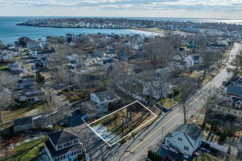 51 Main Street, York, ME, 03909 | Card Image