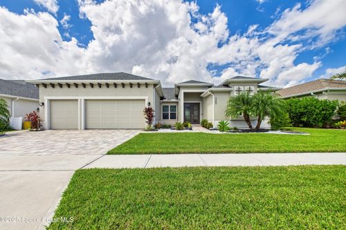 4250 Negal Cir, MELBOURNE, FL, 32901-8498 | Card Image