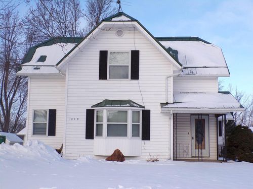 105 N Hendren Avenue, Greenwood, WI, 54437 | Card Image