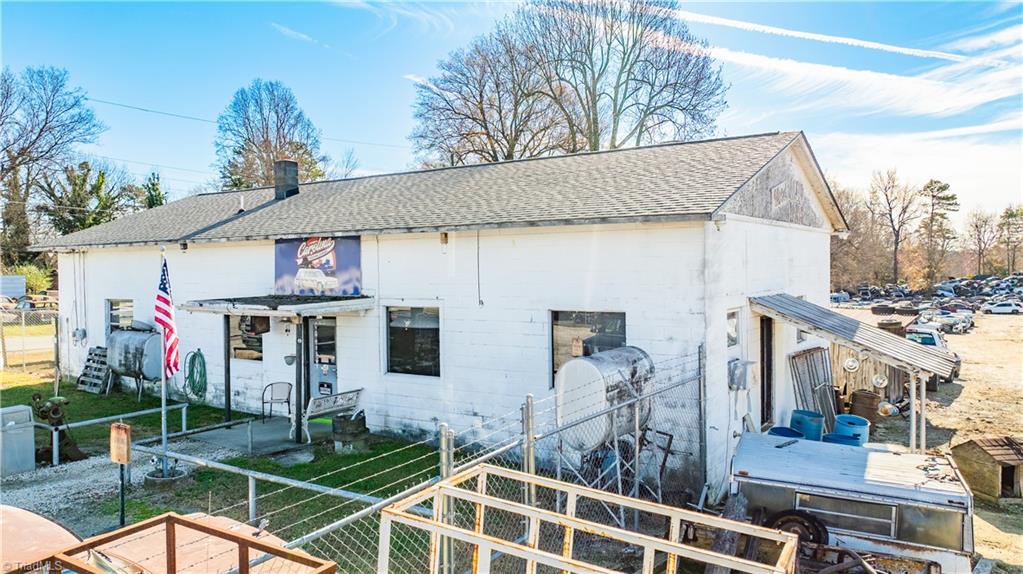 Commercial Sale in Trinity 2