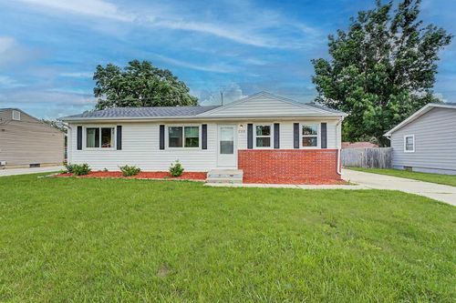 2353 Robinson Drive, Beloit, WI, 53511 | Card Image