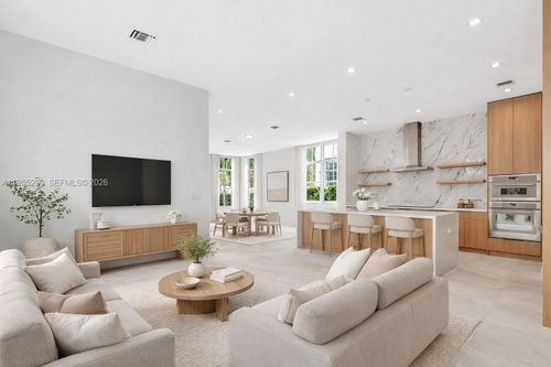 3400 Ponce De Leon Blvd, Coral Gables, FL, 33134-7213 | Card Image