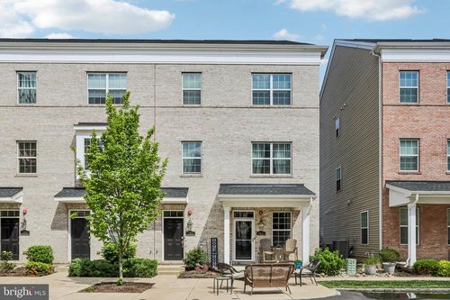 142 Fleet Ct, BENSALEM, PA, 19020-1224 | Card Image