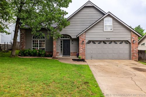 3426 S 76th West Ave, Tulsa, OK, 74107-4538 | Card Image