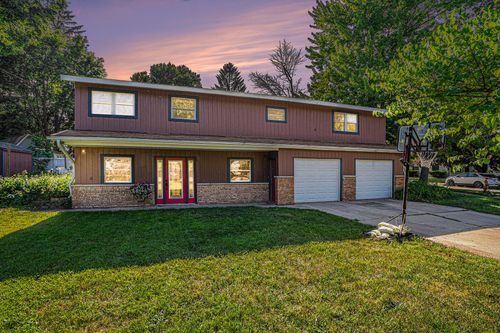 748 Green St, South Haven, MI, 49090-1829 | Card Image
