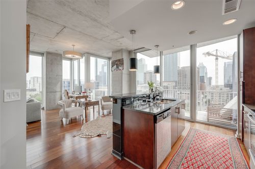 apt-1517-360 Nueces St, Austin, TX, 78701-4264 | Card Image