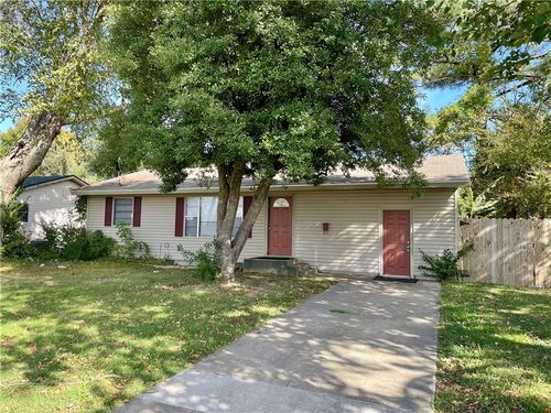 1405 Young St, Springdale, AR, 72764-6345 | Card Image