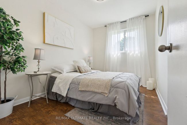 24 Rexway Dr, House other with 4 bedrooms, 2 bathrooms and 3 parking in Georgetown ON | Image 18