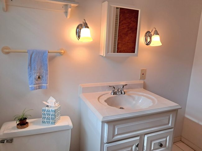 45 Tenby Dr, House other with 4 bedrooms, 2 bathrooms and null parking in Nashua NH | Image 10