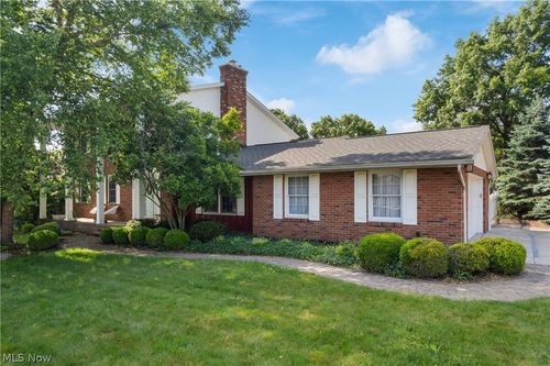 1300 7th St Ne, North Canton, OH, 44720-2118 | Card Image