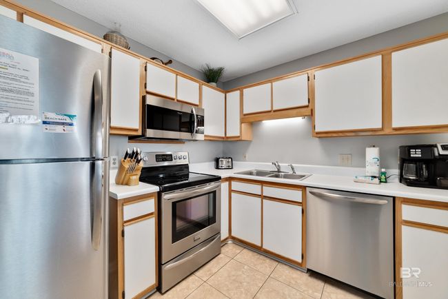 Kitchen | Image 9