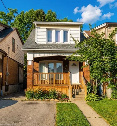 27 Belmont Ave, Hamilton, ON, L8L7L9 | Card Image
