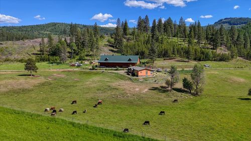 27120 E Blanchard Loop Rd, Newport, WA, 99156-9450 | Card Image