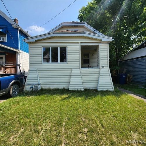33 Argus St, Buffalo, NY, 14207-1217 | Card Image
