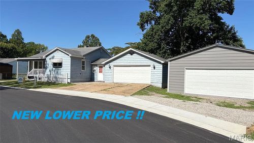 105 Debra Ln, Sparta, IL, 62286-1901 | Card Image