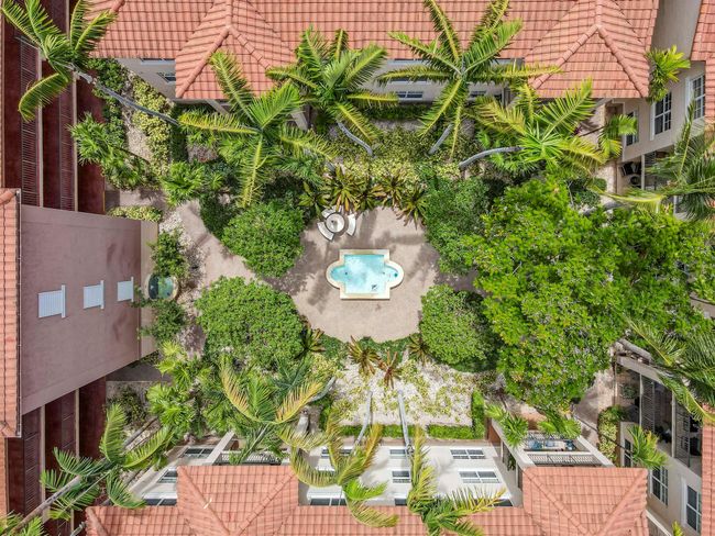 APT-206 - 1805 N Flagler Dr, Condo with 3 bedrooms, 2 bathrooms and null parking in West Palm Beach FL | Image 23