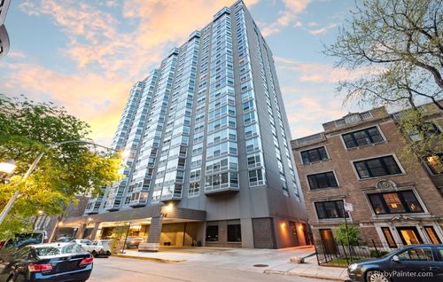 19f-720 Gordon Ter, CHICAGO, IL, 60613-2263 | Card Image
