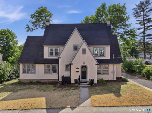 11 Mansfield Ter, Middletown, CT, 06457-3722 | Card Image