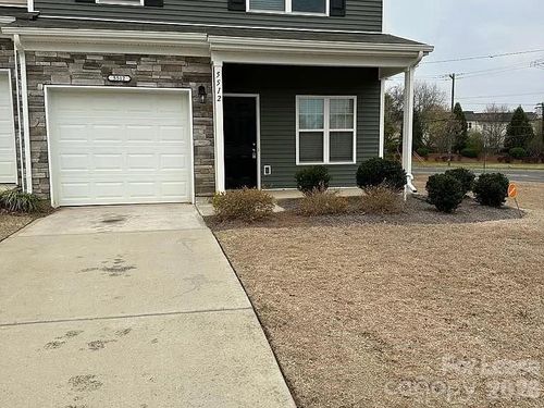 5512 John Mcdowell Place, Charlotte, NC, 28217 | Card Image