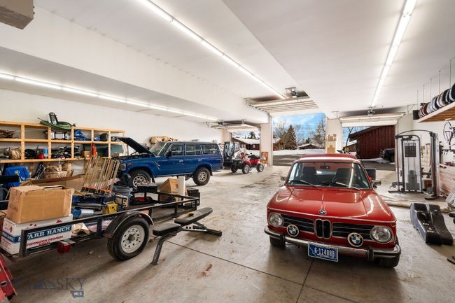 7180 Tepee Ridge Rd, House other with 3 bedrooms, 3 bathrooms and null parking in Bozeman MT | Image 98