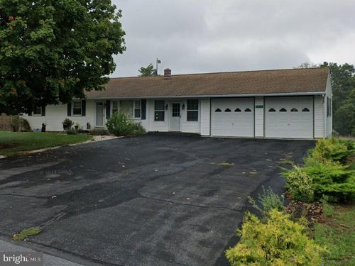 3251 Enoch Brown Rd, GREENCASTLE, PA, 17225-9781 | Card Image