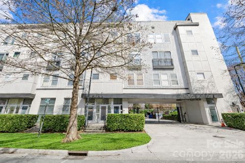 918 Westmere Ave, Charlotte, NC, 28208-5326 | Card Image