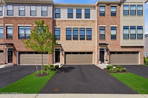 87-68 Augustus Dr, Middletown, NJ, 07748-3567 | Card Image
