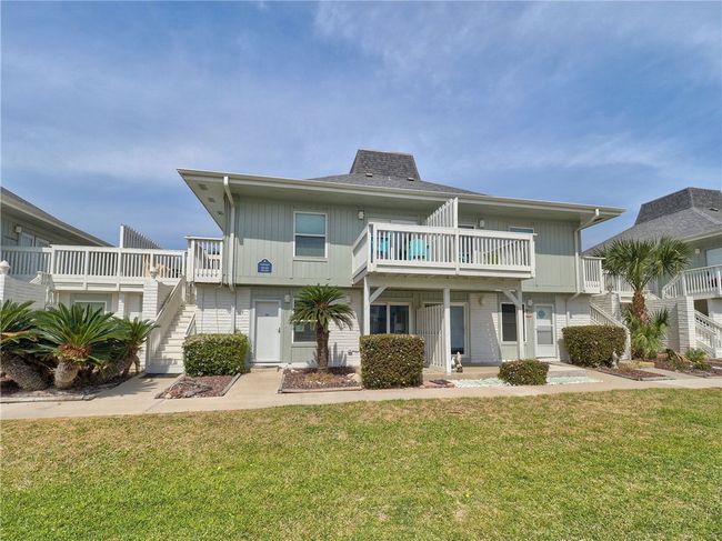 APT-121 - 4901 State Highway 361, Condo with 2 bedrooms, 2 bathrooms and null parking in Port Aransas TX | Image 4
