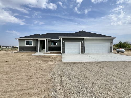 4449 York Boulevard, Elko, NV, 89801 | Card Image