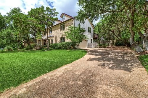 213 Hurst Creek Rd, Lakeway, TX, 78734-4223 | Card Image