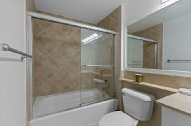 APT-406 - 804 E Windward Way, Condo with 2 bedrooms, 2 bathrooms and null parking in Lantana FL | Image 41