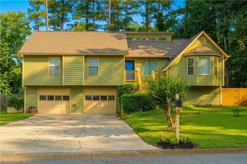 2075 Arrowhead Trl, Marietta, GA, 30062-1803 | Card Image