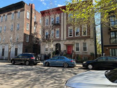 198 Hawthorne Street, Home with 9 bedrooms, 4 bathrooms and null parking in Prospect Lefferts Gardens NY | Image 1