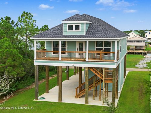 5005 Nebraska St, Bay Saint Louis, MS, 39520-7098 | Card Image