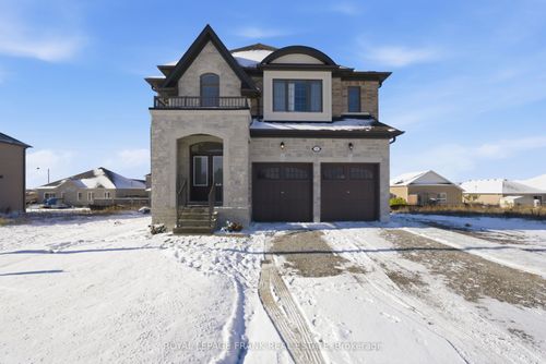 11 Fisher Rd, Lindsay, ON, K9V0P8 | Card Image